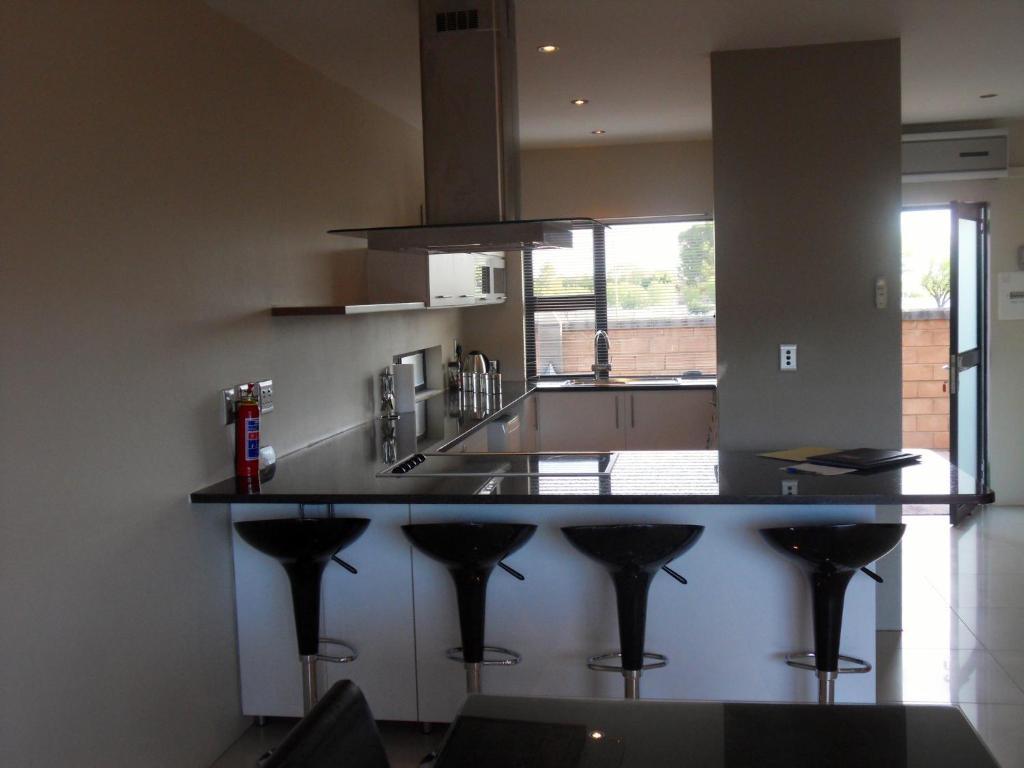 Hotel Haus Holzapfel Beaufort West Habitación foto