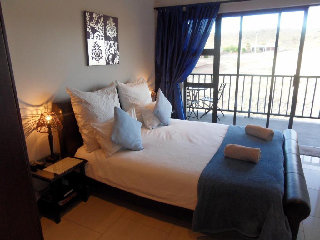 Hotel Haus Holzapfel Beaufort West Habitación foto